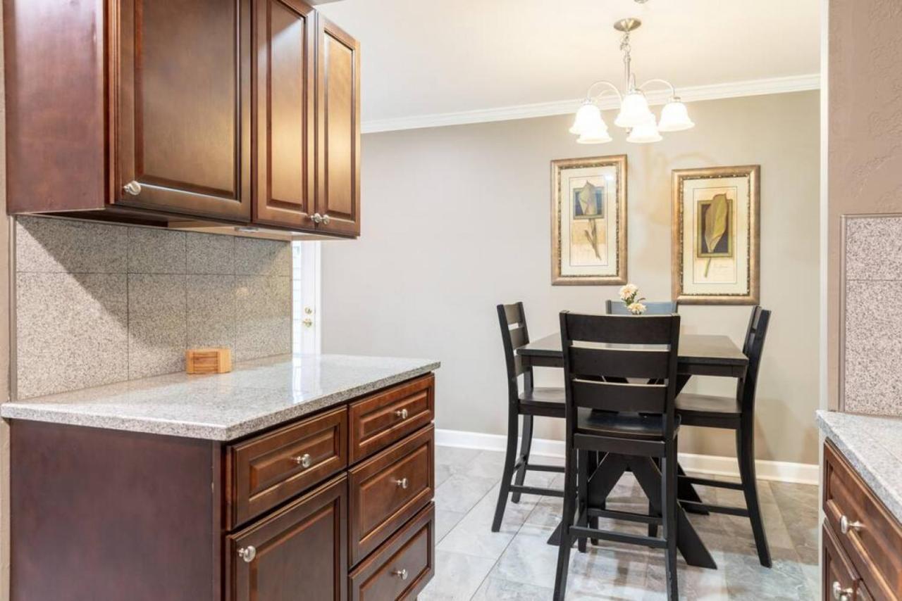 Downtown Nashville Condo, Walk To Broadway With Free Parking Exteriör bild