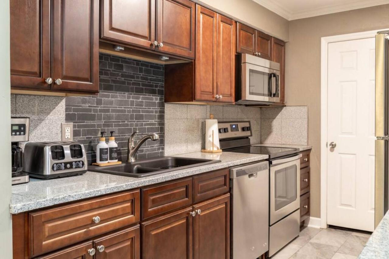 Downtown Nashville Condo, Walk To Broadway With Free Parking Exteriör bild