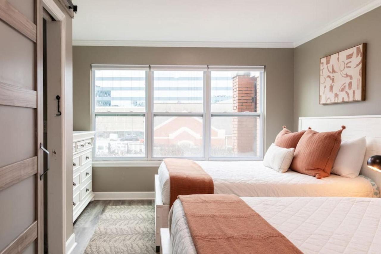 Downtown Nashville Condo, Walk To Broadway With Free Parking Exteriör bild