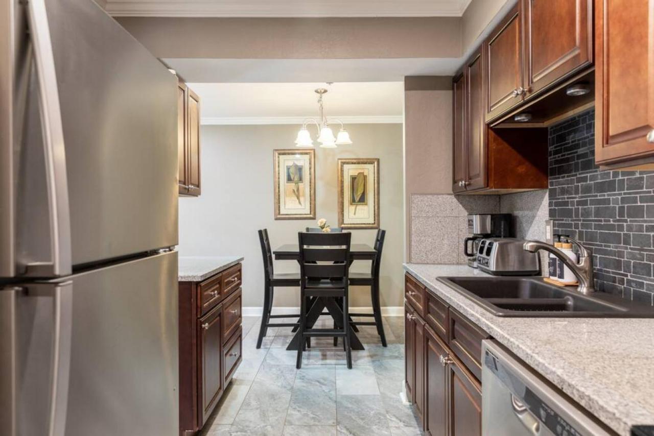 Downtown Nashville Condo, Walk To Broadway With Free Parking Exteriör bild